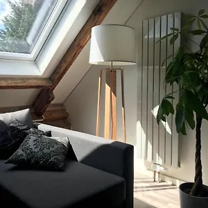 https://martins-guesthouse-zimmer-im-grnen-und-zentral.hannover-hotel.net